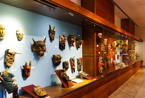 Museo de la Máscara: Unveiling Centuries of Tradition and Cultural Expression!