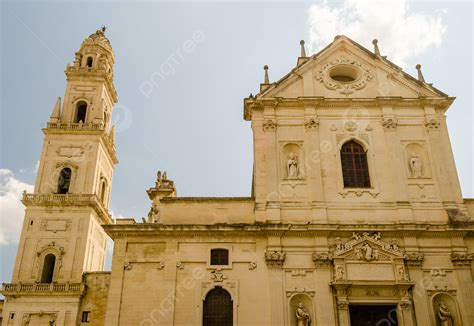 The Duomo di Lecce! A Stunning Baroque Masterpiece in Southern Italy's Hidden Gem